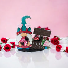 Load image into Gallery viewer, Valentine Gnomes